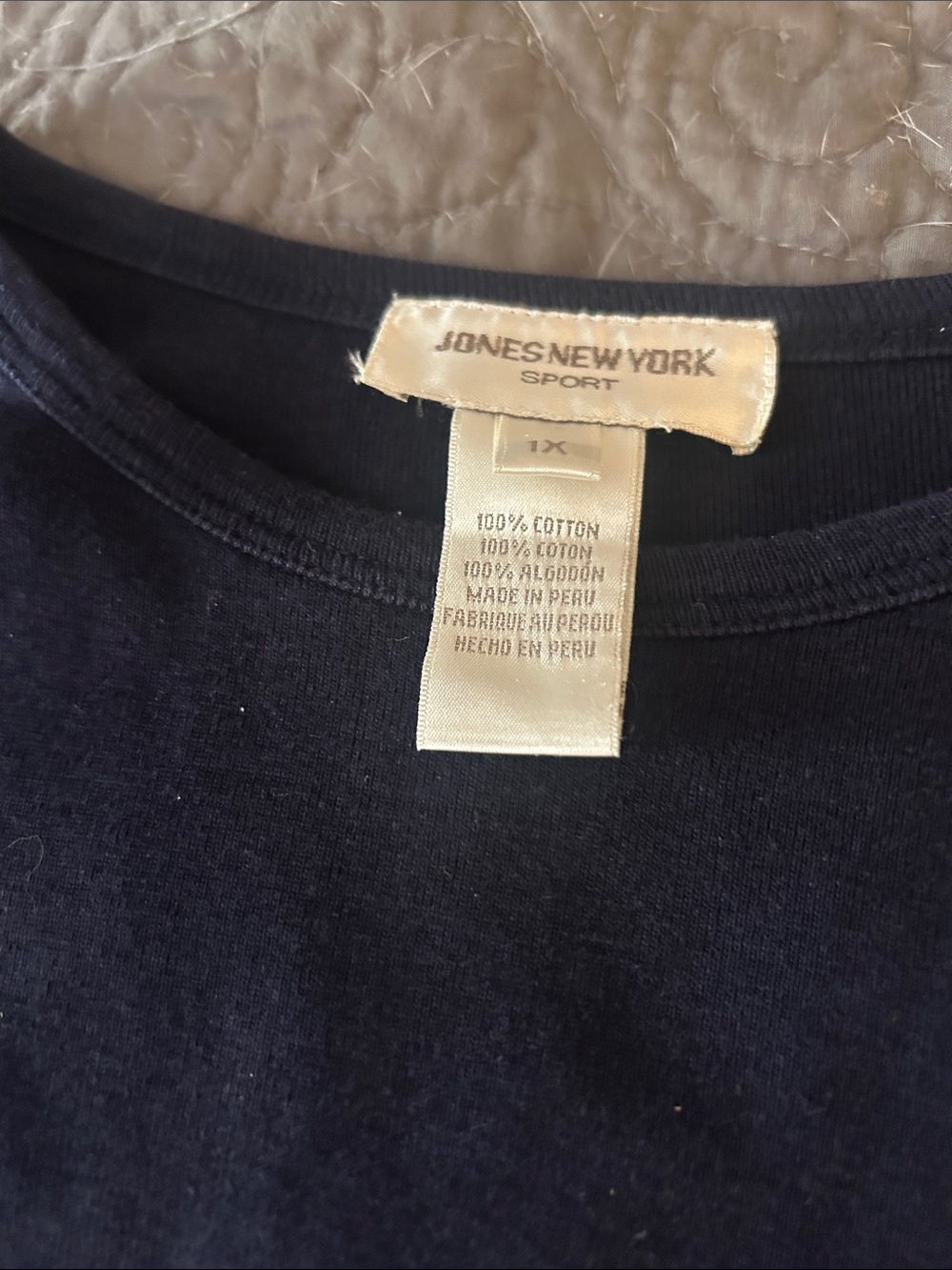 Jones New York women’s Long-Sleeve Navy Crewneck Tee - Picture 4 of 4